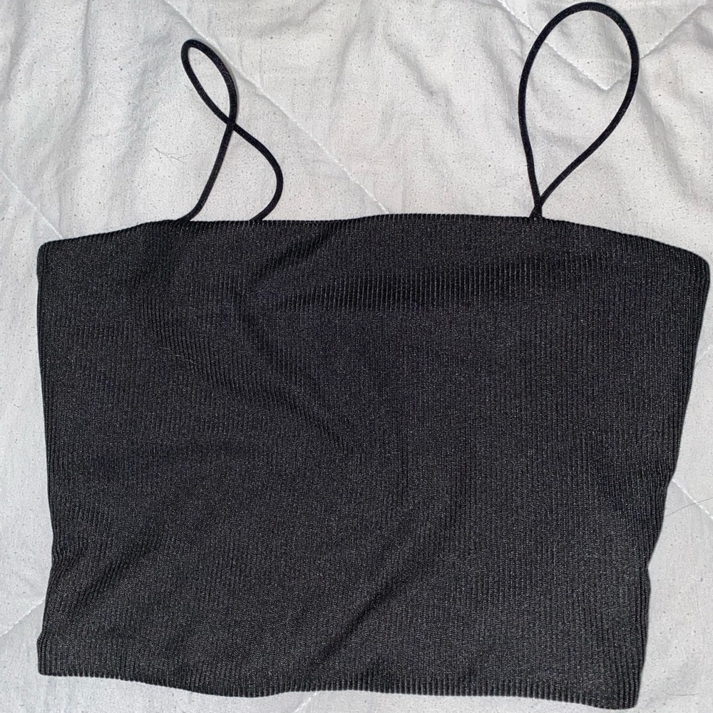 Black crop top